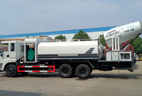 國五東風后雙橋多功能抑塵車