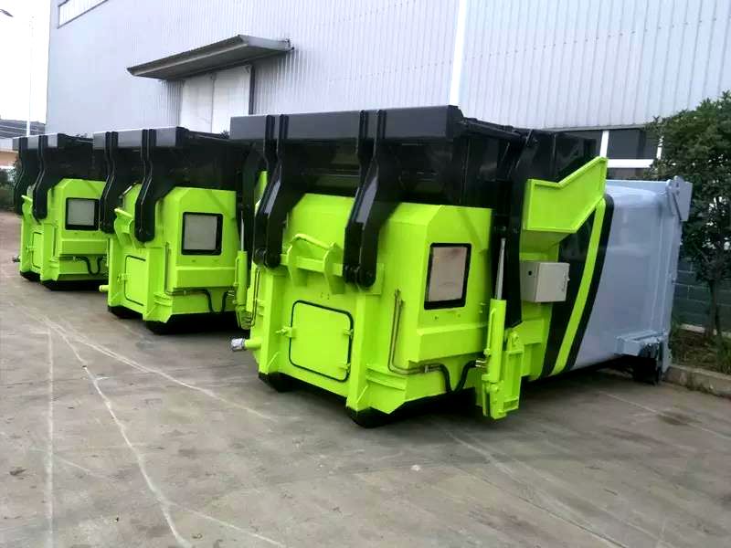 8方移動壓縮垃圾站